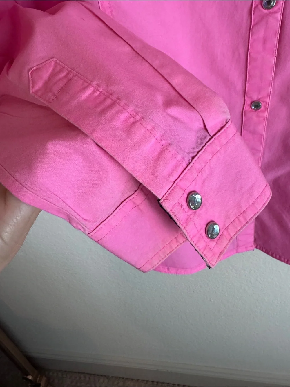 Wrangler Women's Long Sleeve Cowgirl Shirt W/Rhinestone Snaps Bright Pink XL - Picture 4 of 12